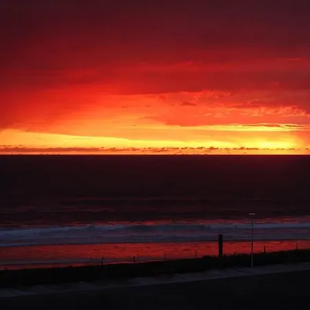 Bel 4 Personnes En Front De * Lacanau